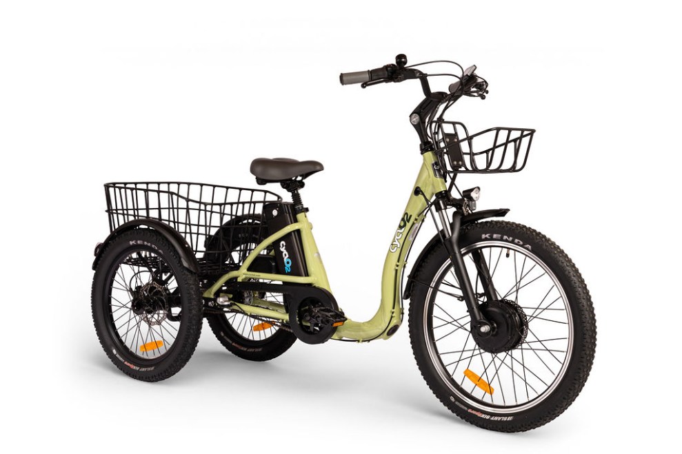 tricycle électrique CyclO2 Comfort24+ vert amande, vue de profil